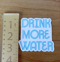 Drink more water magnet MangoIllustrated