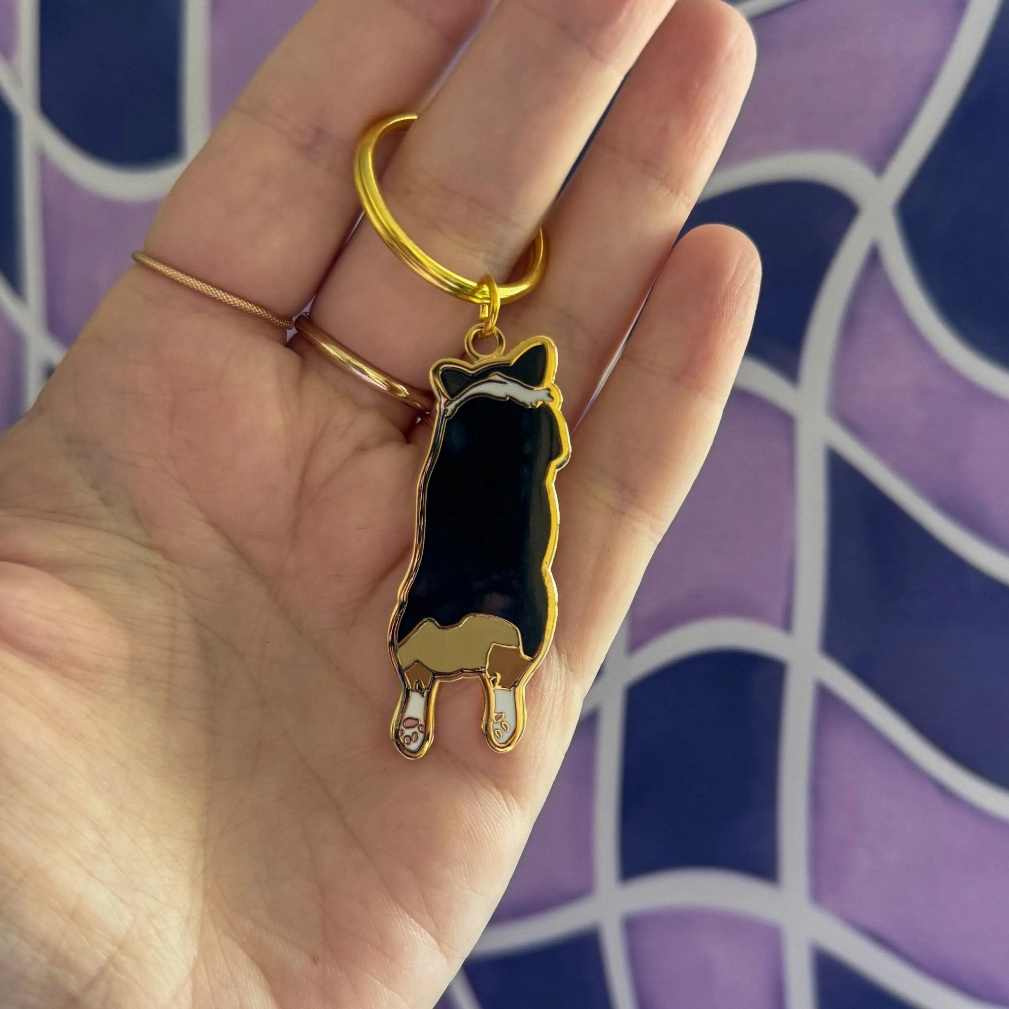 Corgi Sploot enamel keychain - MangoIllustrated - Accessories