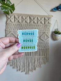 Reduce reuse recycle magnet - MangoIllustrated - Accessories